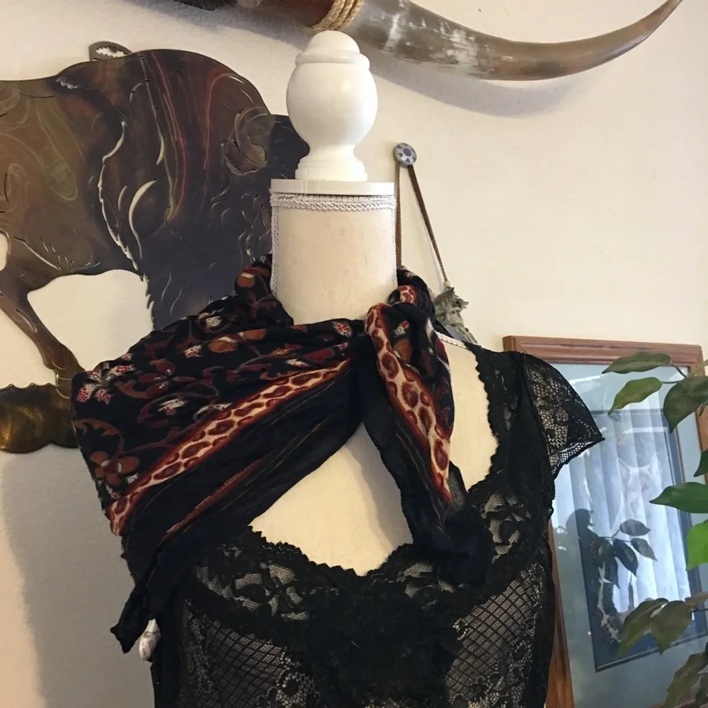 Navy print scarf 30” x 30” square